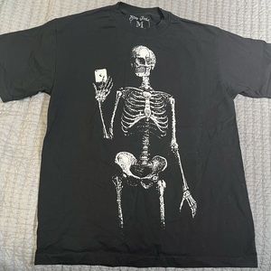 Stay Gold Skeleton selfie t shirt